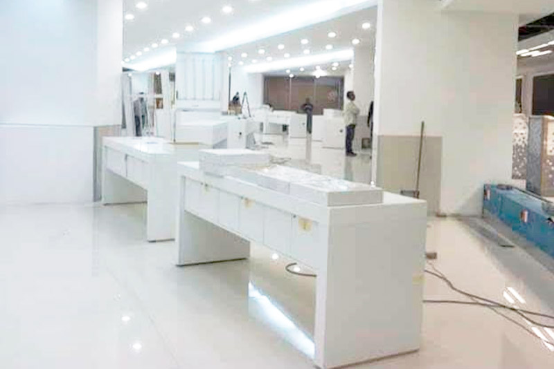 Muebles de madera para negocio